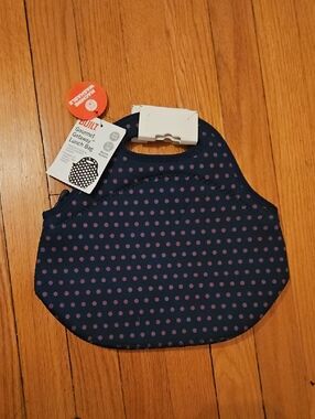 NWT *Built* Neoprene Gourmet Getaway Lunch Bag - Navy with Purple Dots